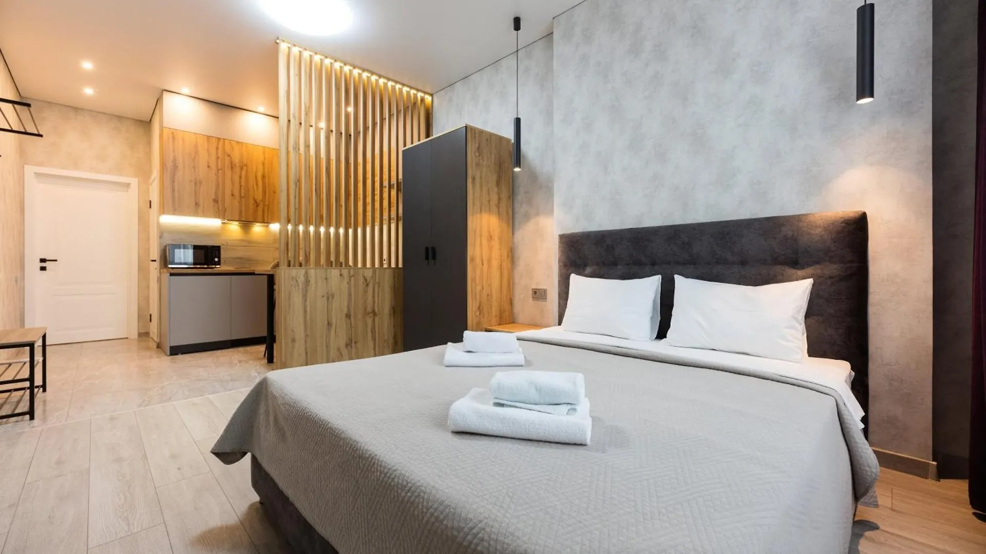 Апарт-отель Nyvky Like Home - Manchattan City - Квартира 290 Киев